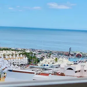 https://puerto-marina-beach-to-50m.1costadelsol.com